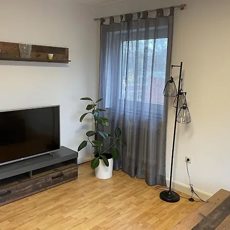 Bahnhofsnähe: Zentrale 3-zimmer Mit Balkon * Wilhelmshaven